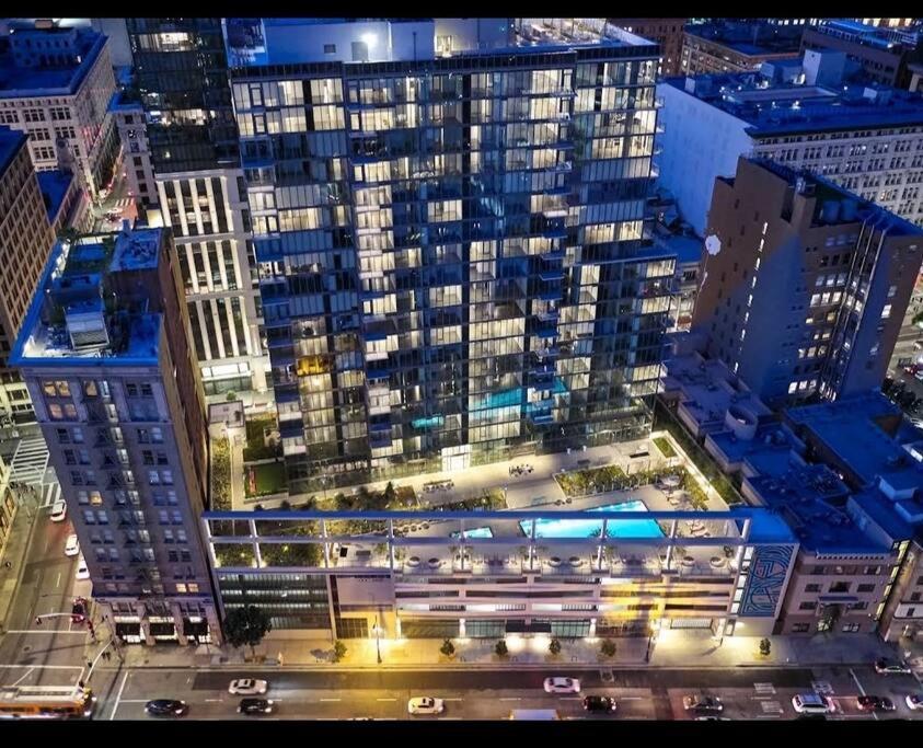 Appartamento Skyline Views 3bed Apt La Live Convntion Centr 11110 Los Angeles